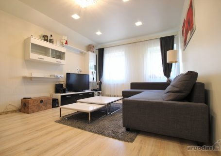 דירת 2 חדרים ליד AKROPOLIS – קאונס